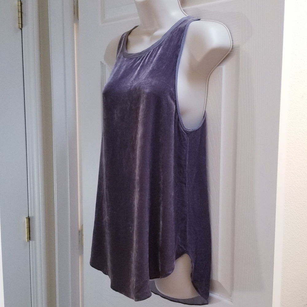 Wilfred Aritzia Velvet Tank Top